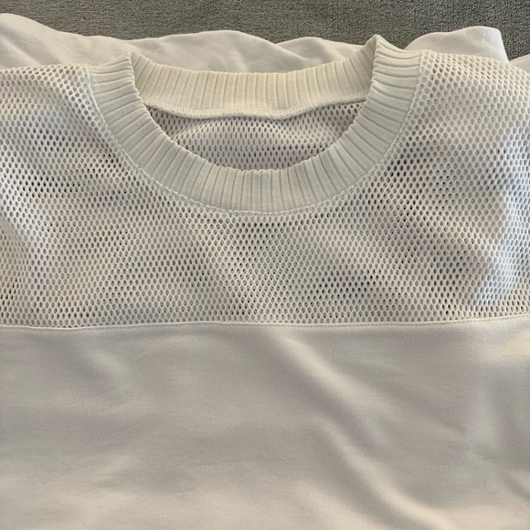 Alo Yoga Long Sleeve Mesh Top - Picture 4 of 4